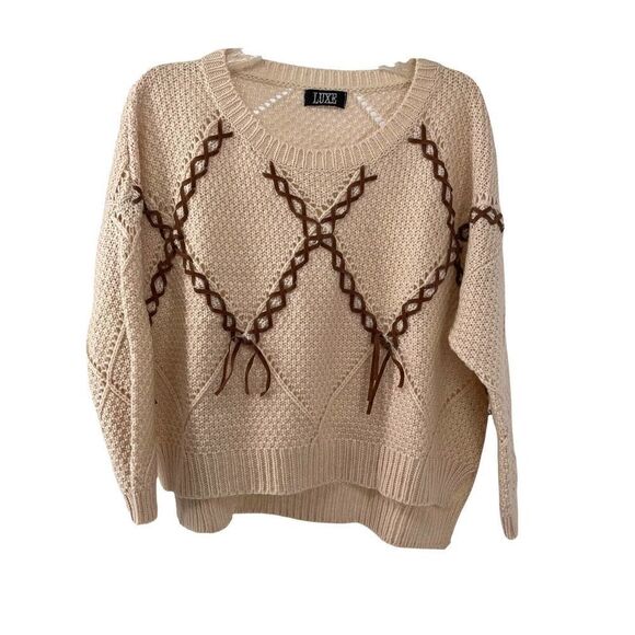 Cream Boxy Cropped Braided Tassel Sweater Chunky Knit Womens Size S Relaxed Fit - Picture 1 of 6